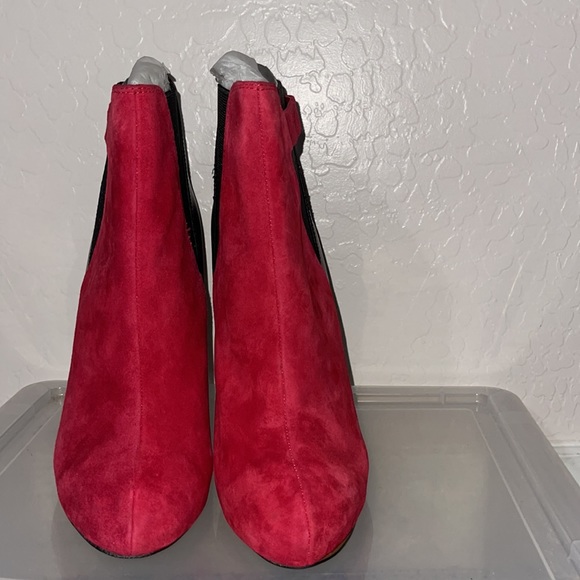 Victoria Secret Red and black Leather and stretch fabric platform ankle boots. - Picture 2 of 4